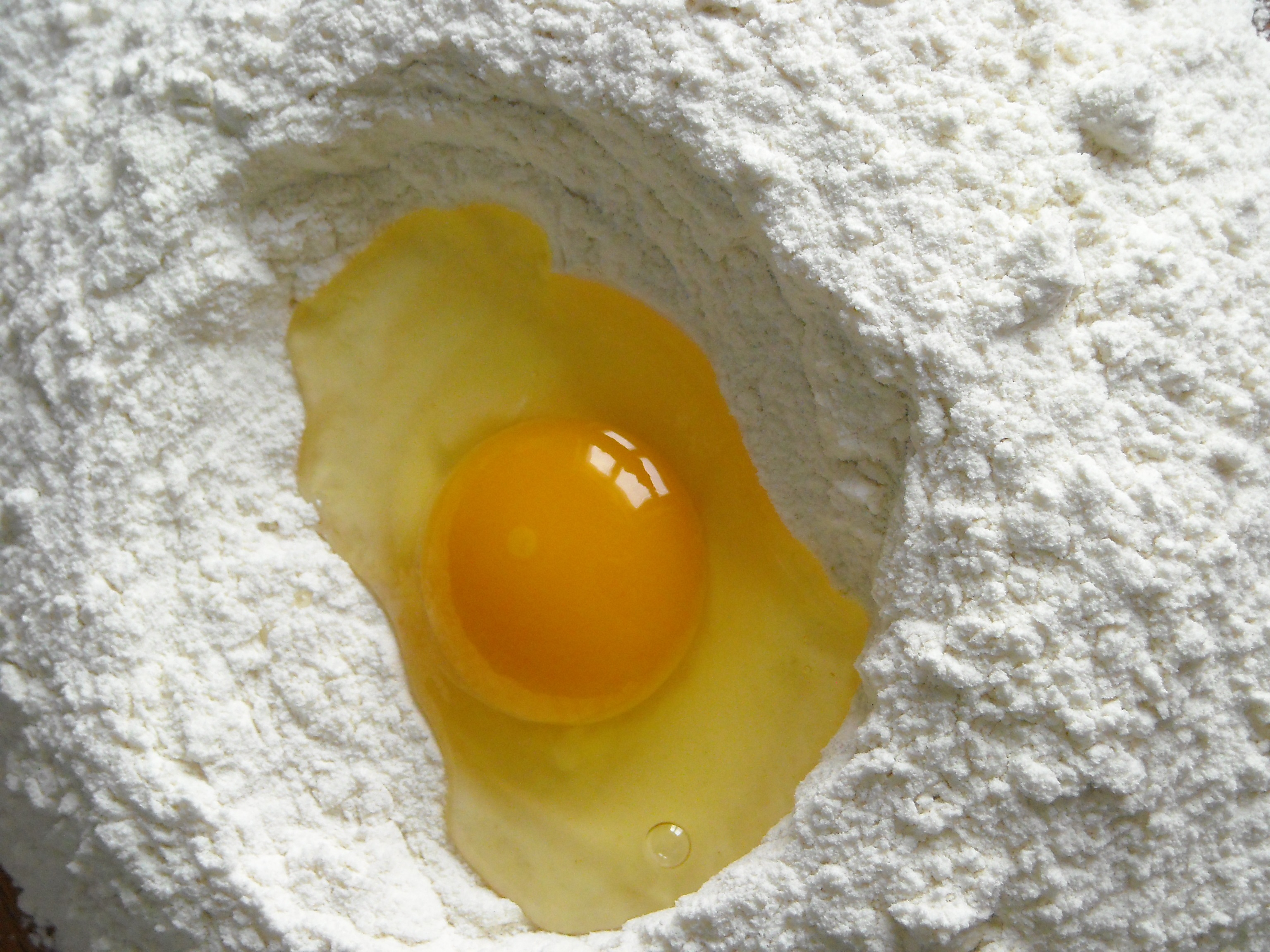 Мука яйца