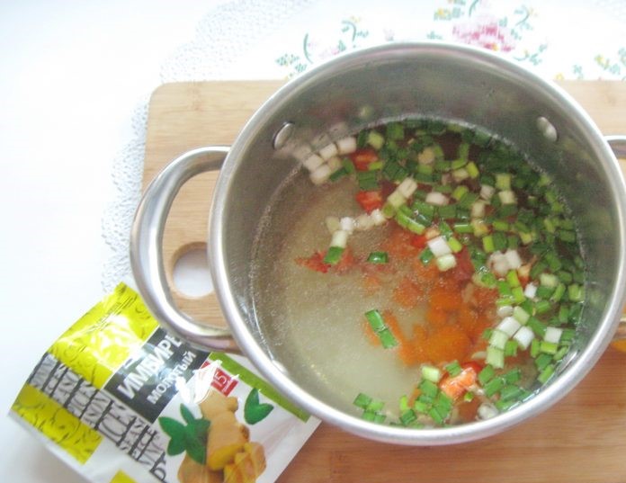 китайский яичный суп с лапшой рецепт с фото