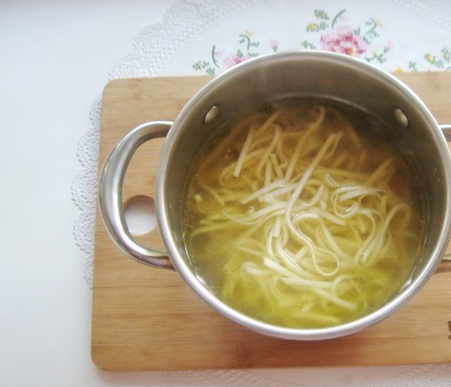 китайский яичный суп с лапшой в домашних условиях с фото