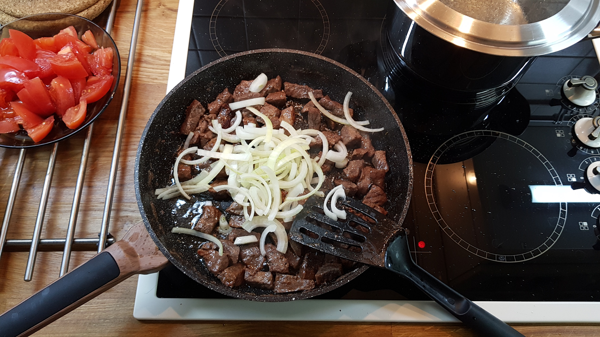 Лагман рецепт классический пошаговый рецепт с фото из говядины с картофелем и лапшой в кастрюле