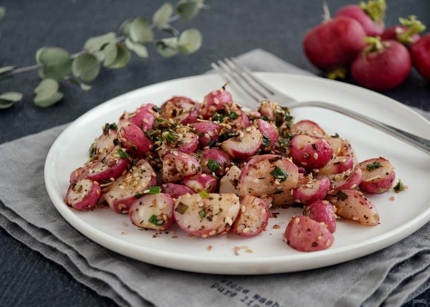 Жареная редиска и подсолнечное масло