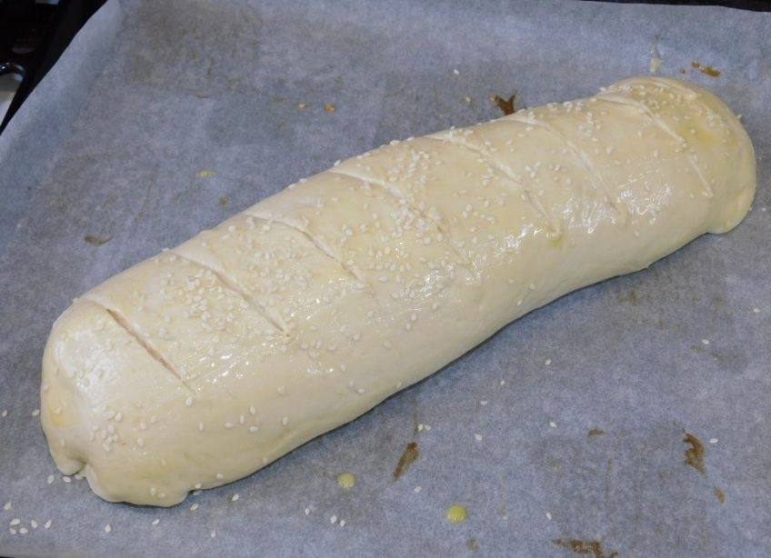 Белый хлеб с сыром