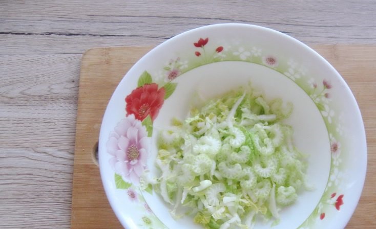 Салат из редьки и сельдерея