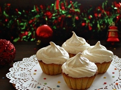 Корзиночки с меренгой