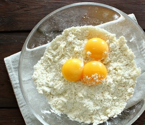 Корзиночки с меренгой