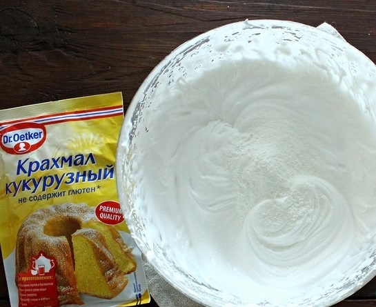 Корзиночки с меренгой