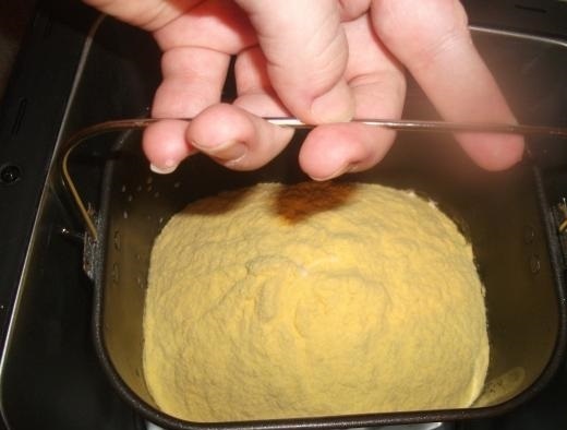 Кукурузный хлеб в хлебопечке