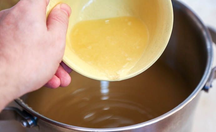 Напиток из имбиря и яблок для похудения