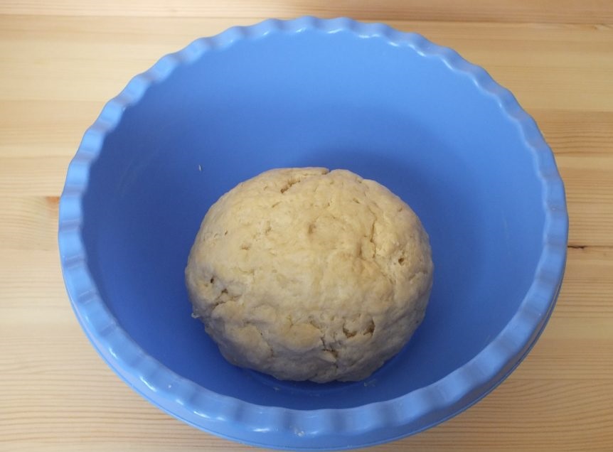 Пирог с курагой