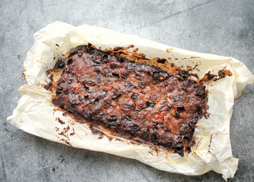 Пряный кекс с сухофруктами