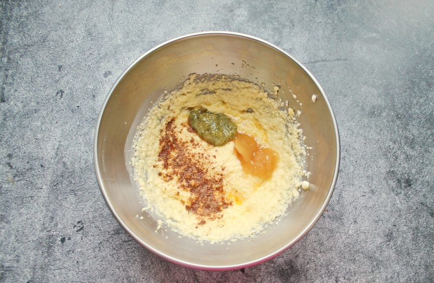 Пряный кекс с сухофруктами