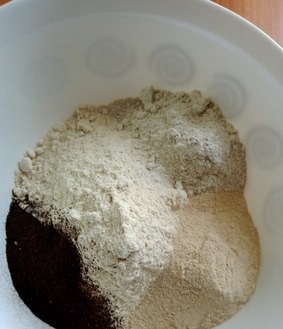 Пшенично-ржаной хлеб с гречневой мукой