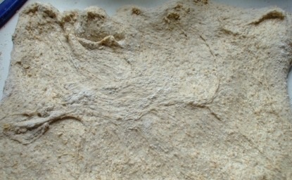 Пшенично-ржаной хлеб с семечками на закваске