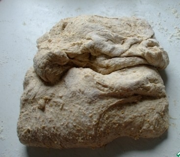 Пшенично-ржаной хлеб с семечками на закваске