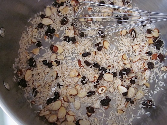 Рисовый пудинг с орехами