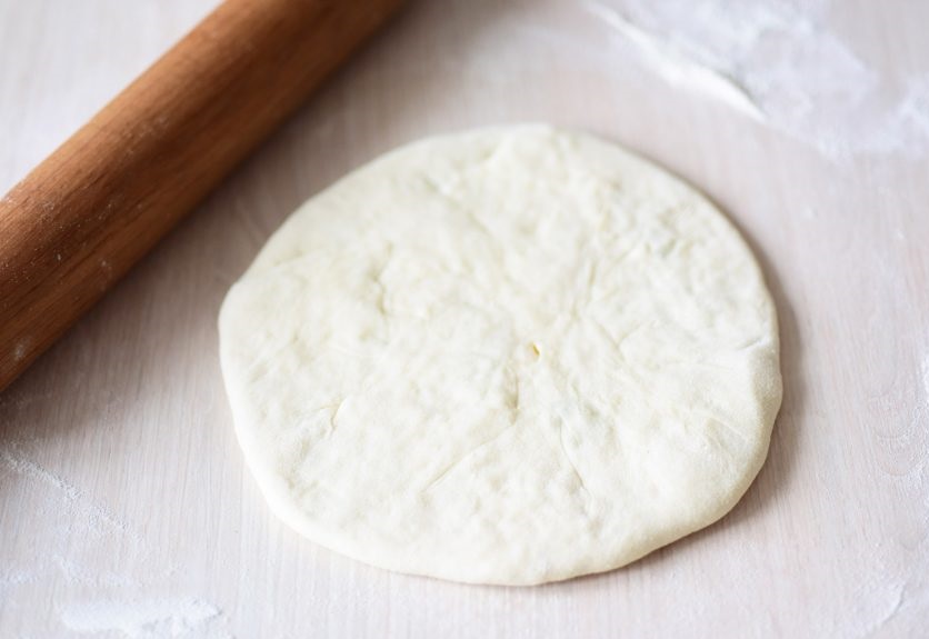 Сырные лепешки на кефире на сковороде