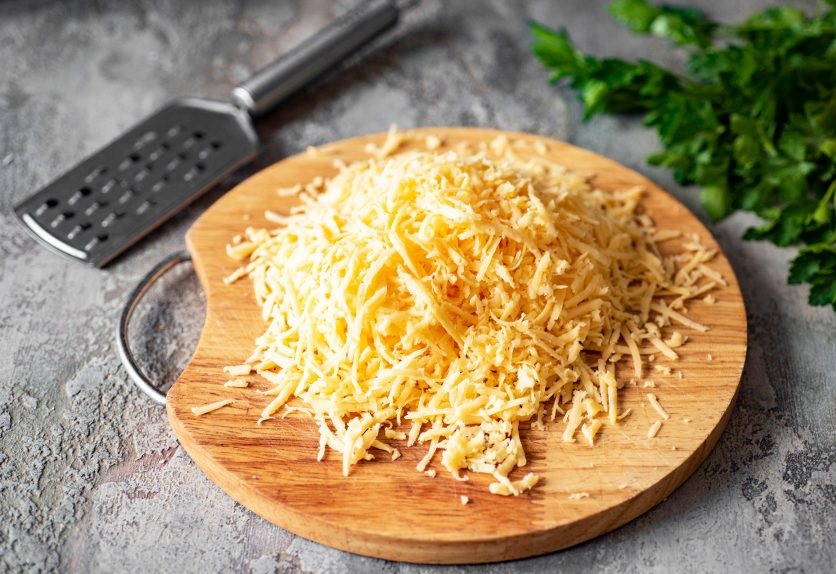 Сырные лепешки на кефире на сковороде