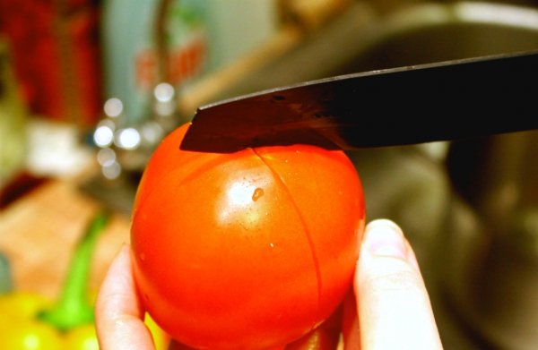 как почистить томаты с фото