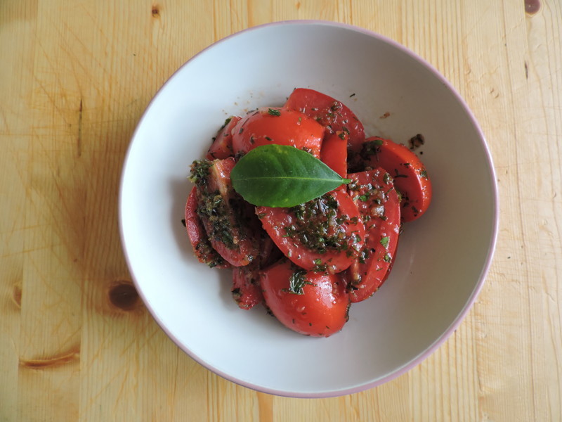 Рецепты закусок из помидор (томатов). Быстрые рецепты пошагово с фото