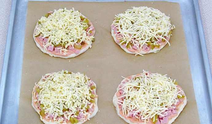 домашняя мини пицца в духовке рецепт фото